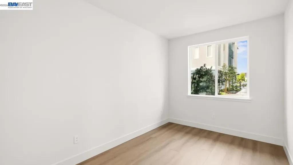 1925 Grand Street Alameda CA 94501
