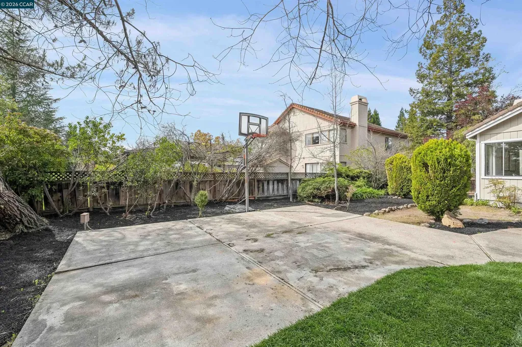 140 Cottonwood Lane Danville CA 94506