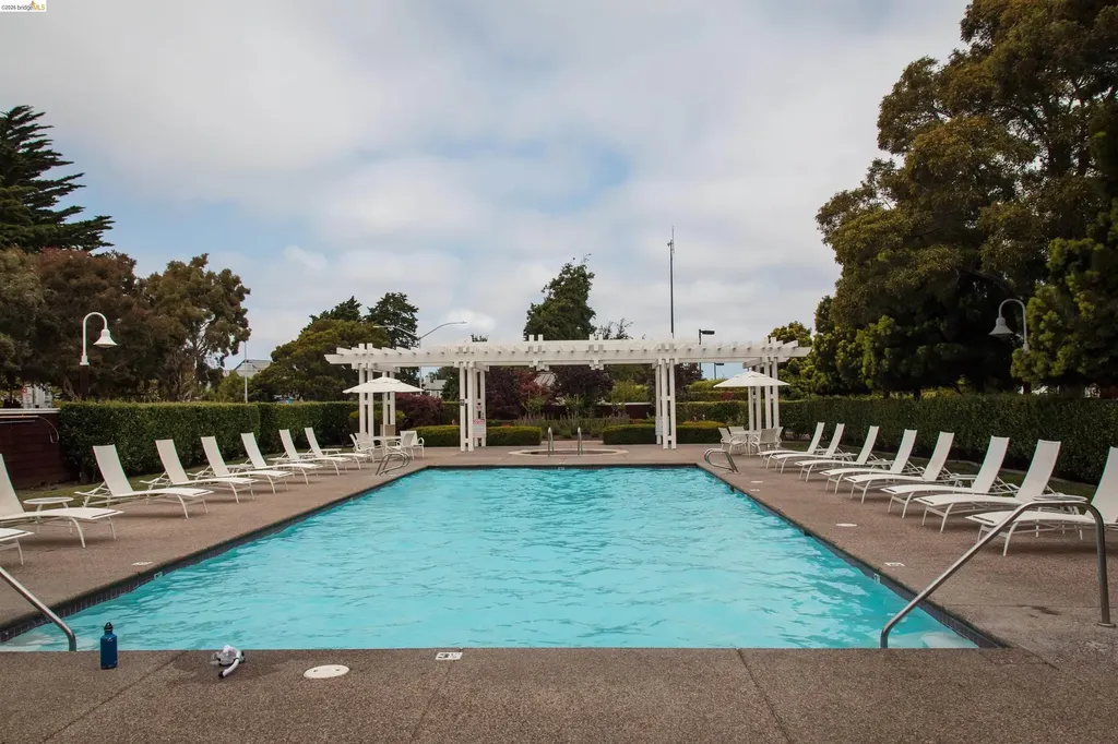 91 Marina Lakes Drive Richmond CA 94804