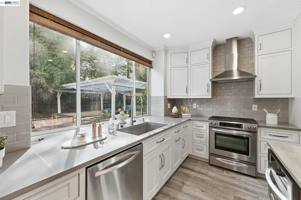 1548 Klondike Place Livermore CA 94550