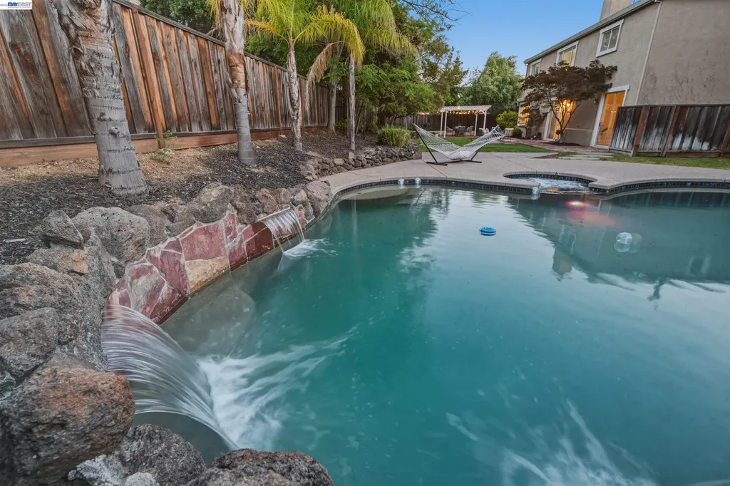 1548 Klondike Place Livermore CA 94550