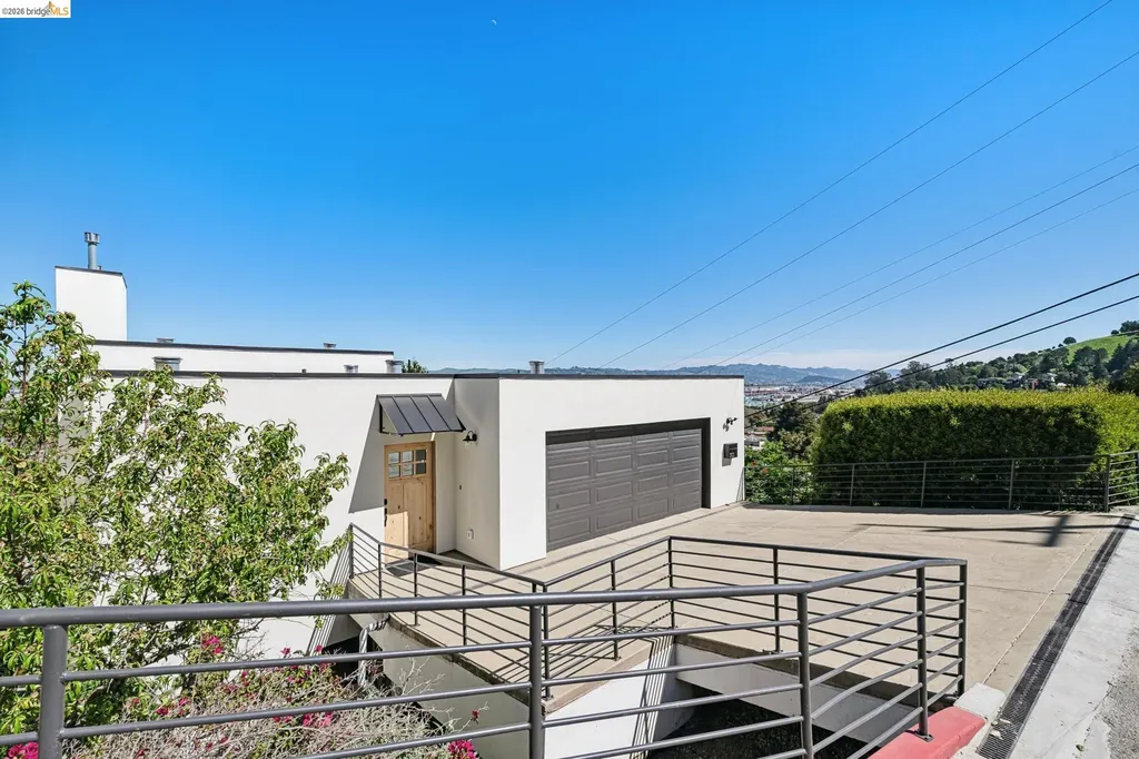 312 Golden Gate Avenue Richmond CA 94801