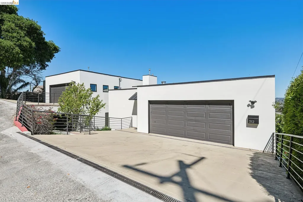 312 Golden Gate Avenue Richmond CA 94801