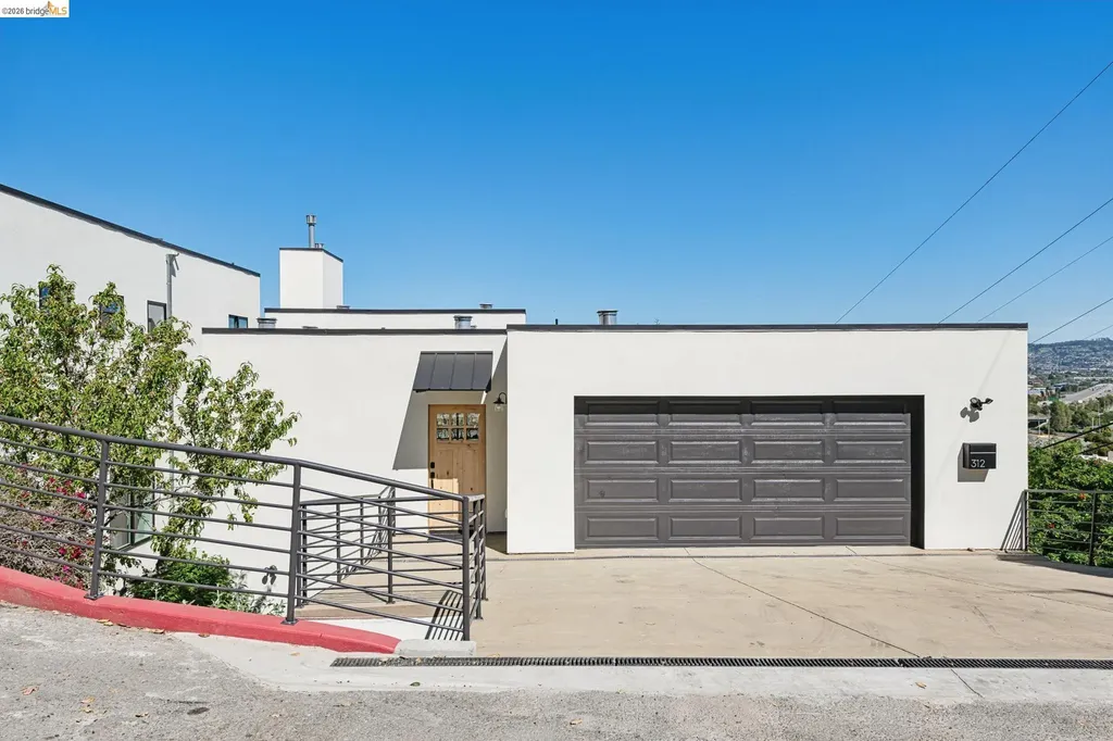312 Golden Gate Avenue Richmond CA 94801