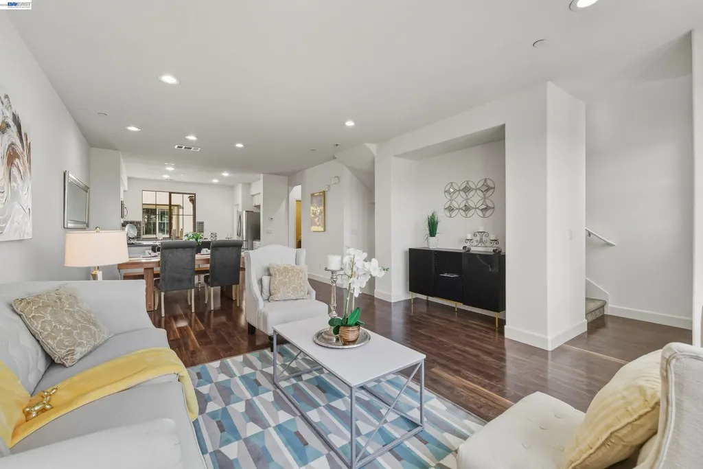 2305 Gibbons Street Hayward CA 94541