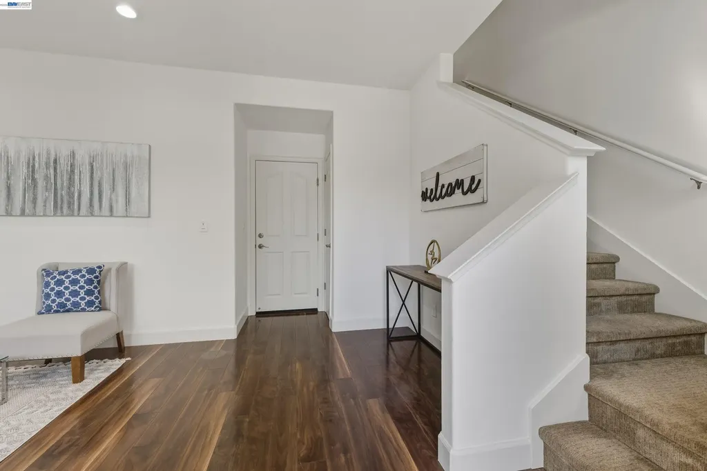 2305 Gibbons Street Hayward CA 94541