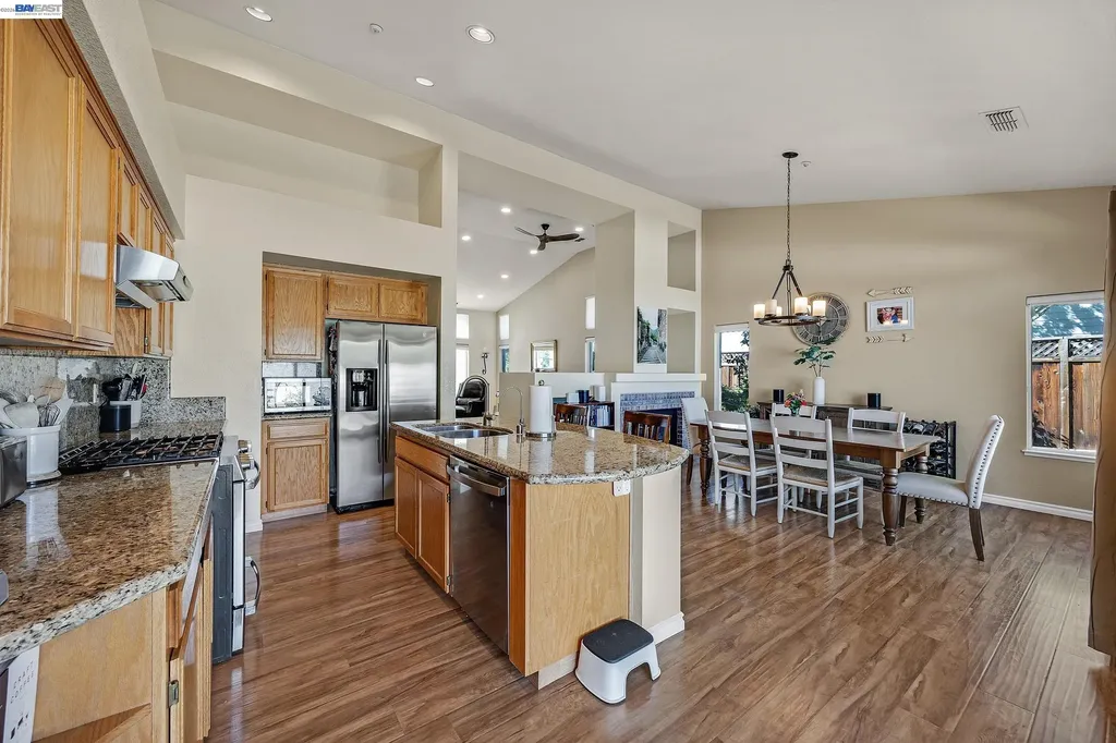 5873 Rainflower Drive Livermore CA 94551