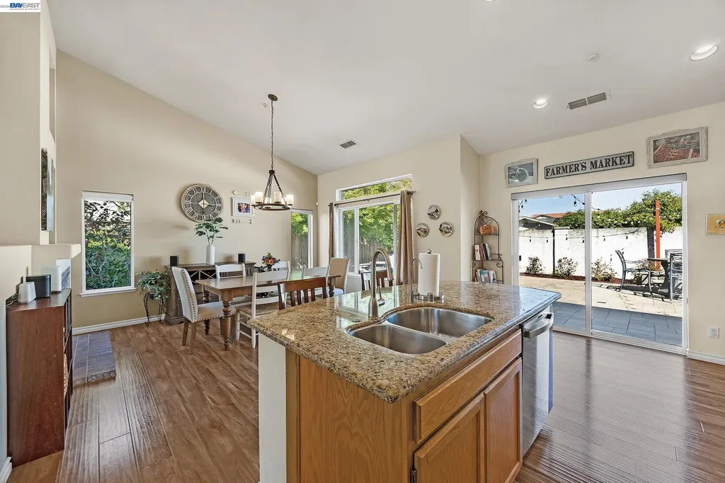 5873 Rainflower Drive Livermore CA 94551