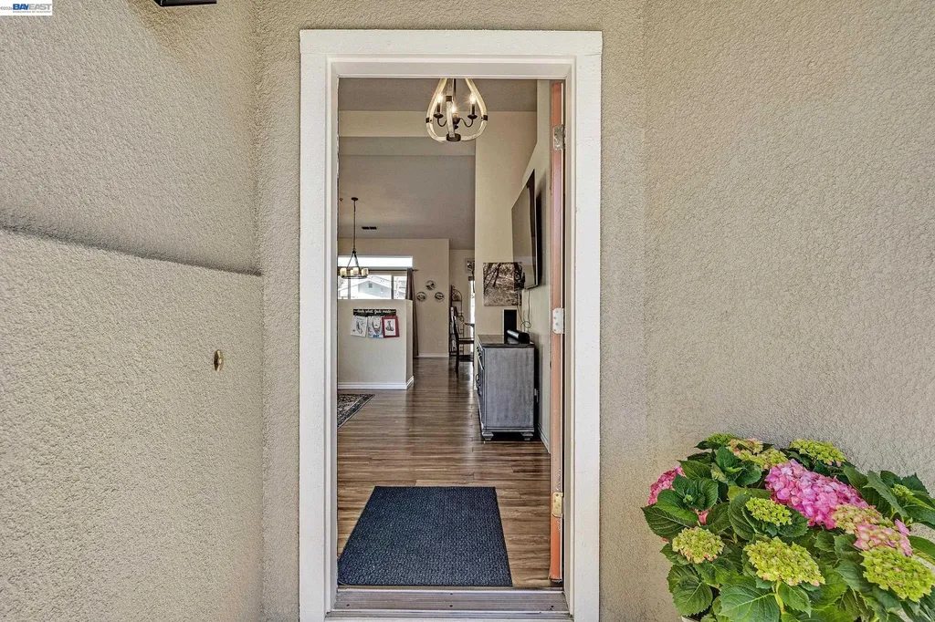 5873 Rainflower Drive Livermore CA 94551