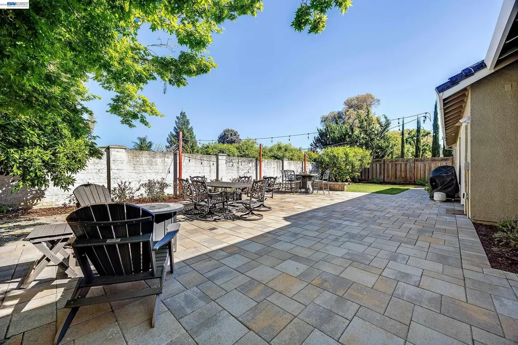 5873 Rainflower Drive Livermore CA 94551