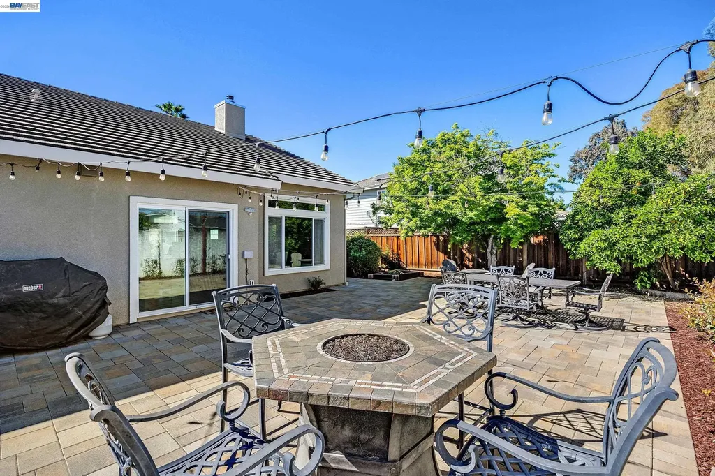 5873 Rainflower Drive Livermore CA 94551
