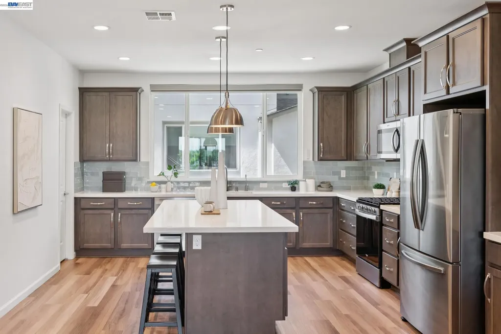 5606 Glass Road Dublin CA 94568