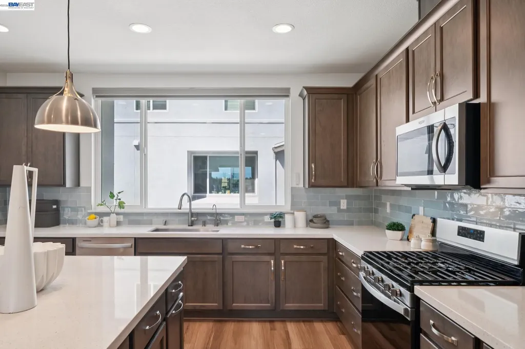 5606 Glass Road Dublin CA 94568