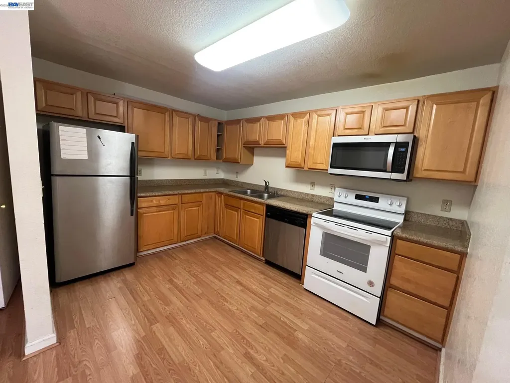 16006 14th Street San Leandro CA 94578