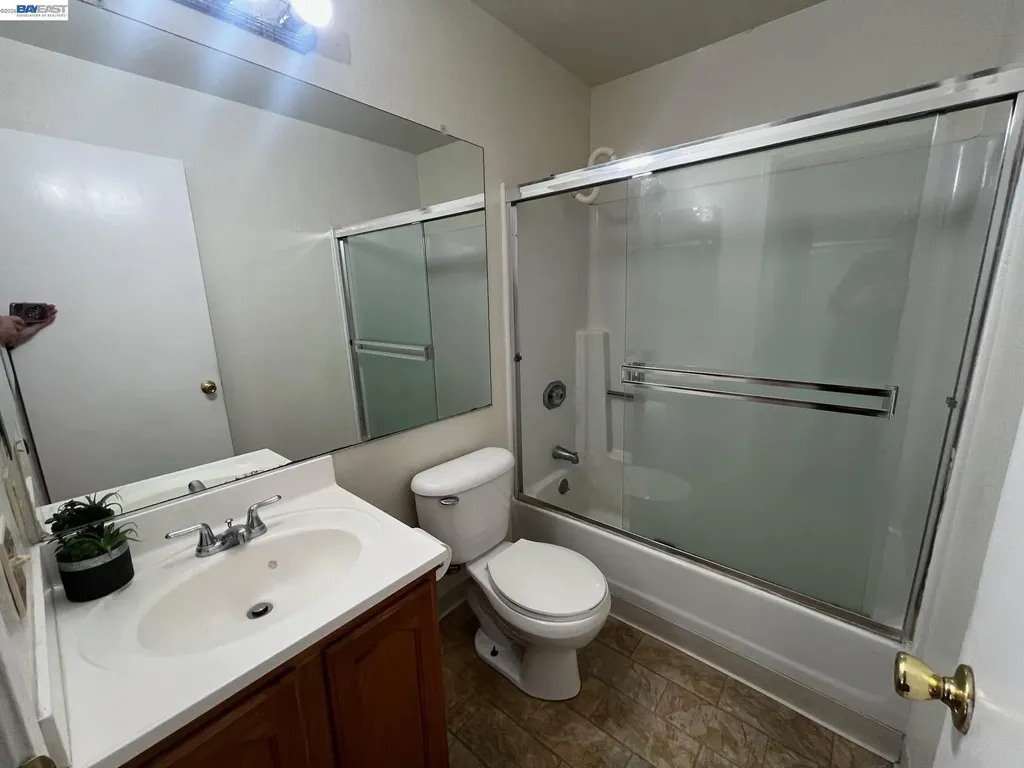 16006 14th Street San Leandro CA 94578