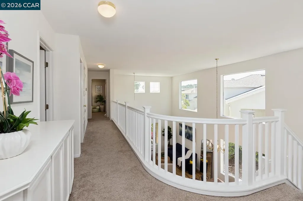 592 Ross Circle Martinez CA 94553