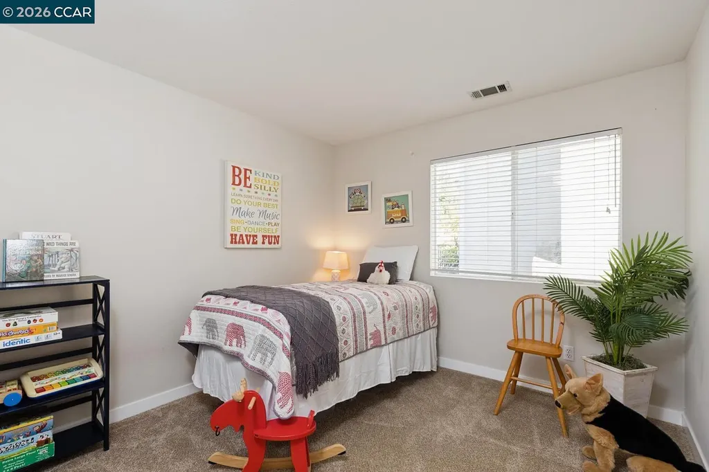 592 Ross Circle Martinez CA 94553