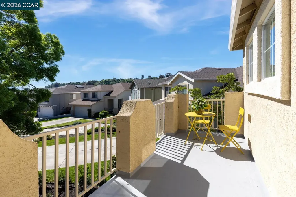 592 Ross Circle Martinez CA 94553