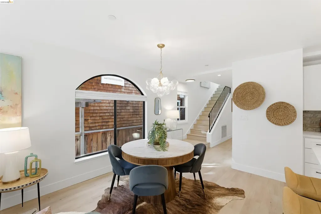 712 Masonic Albany CA 94706