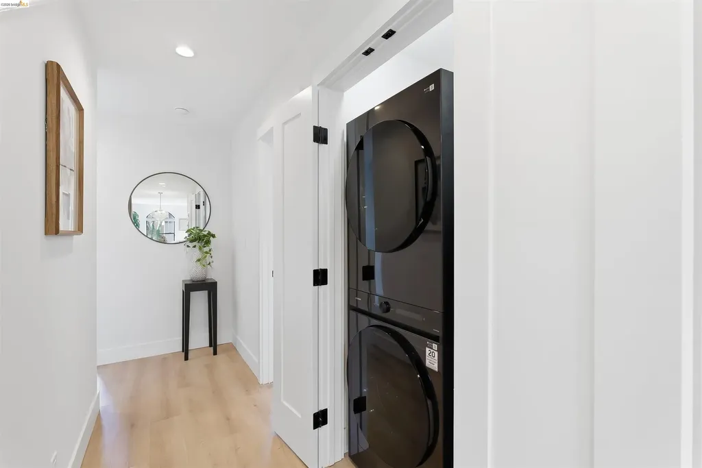 712 Masonic Albany CA 94706