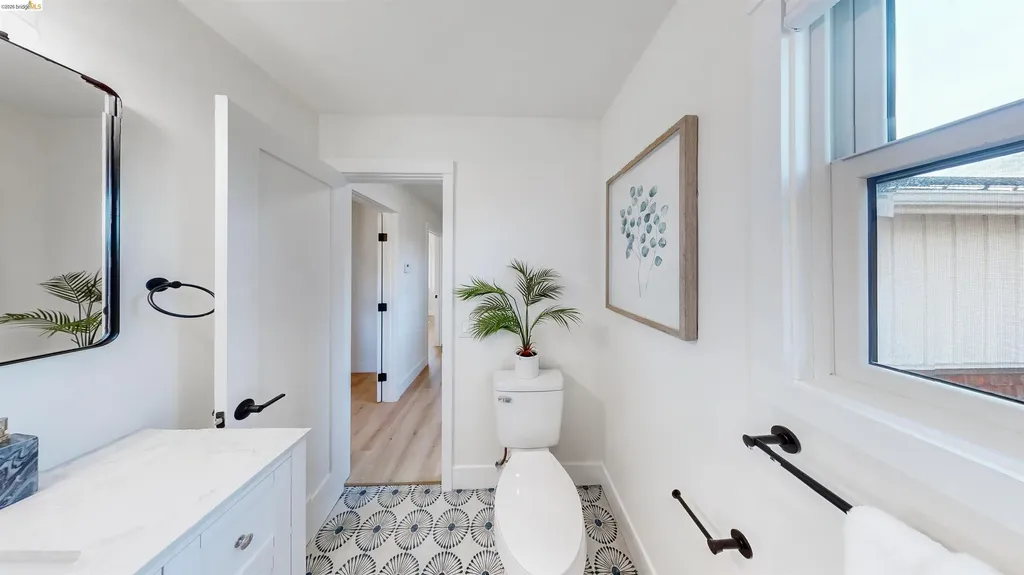 712 Masonic Albany CA 94706