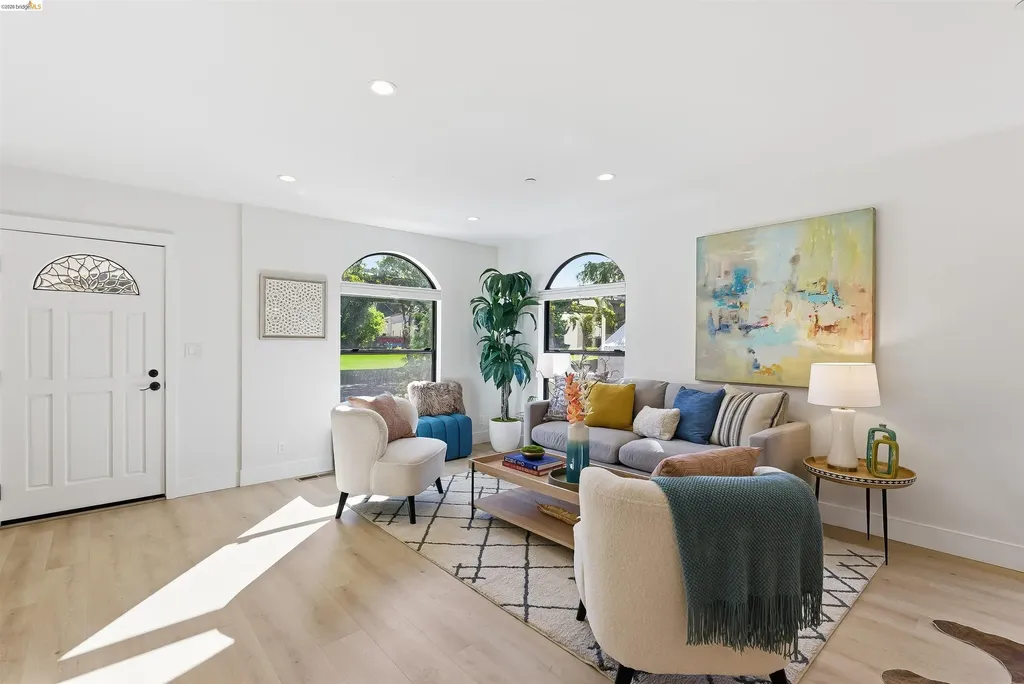 712 Masonic Albany CA 94706