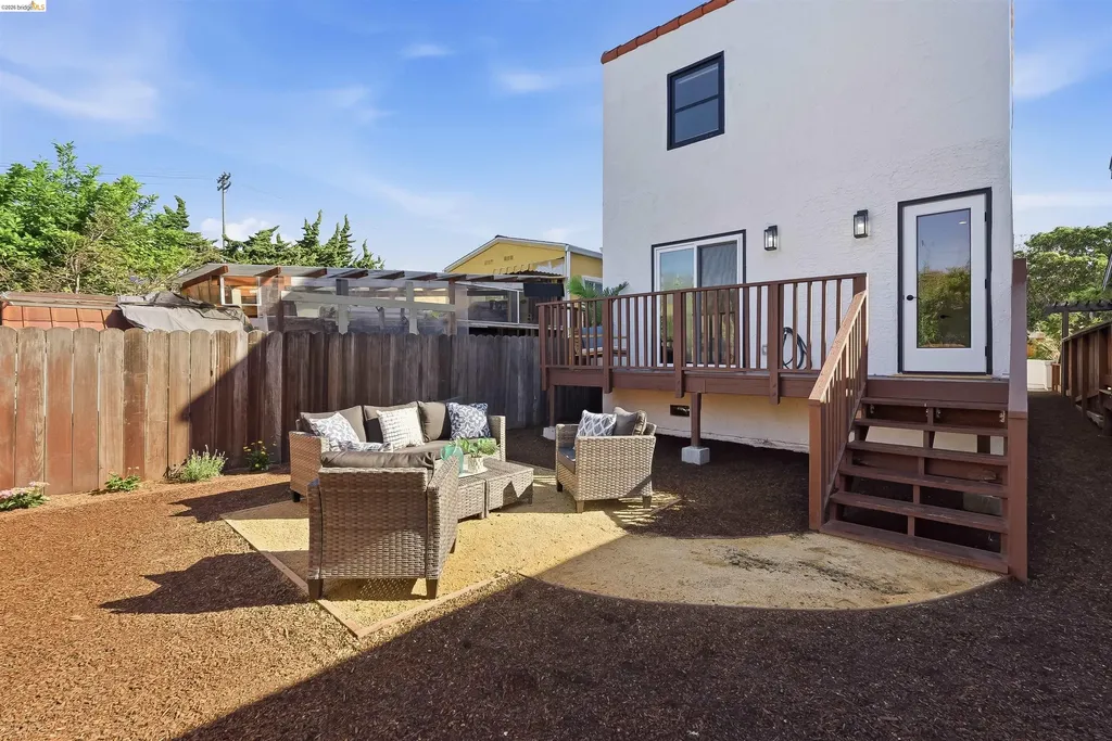 712 Masonic Albany CA 94706