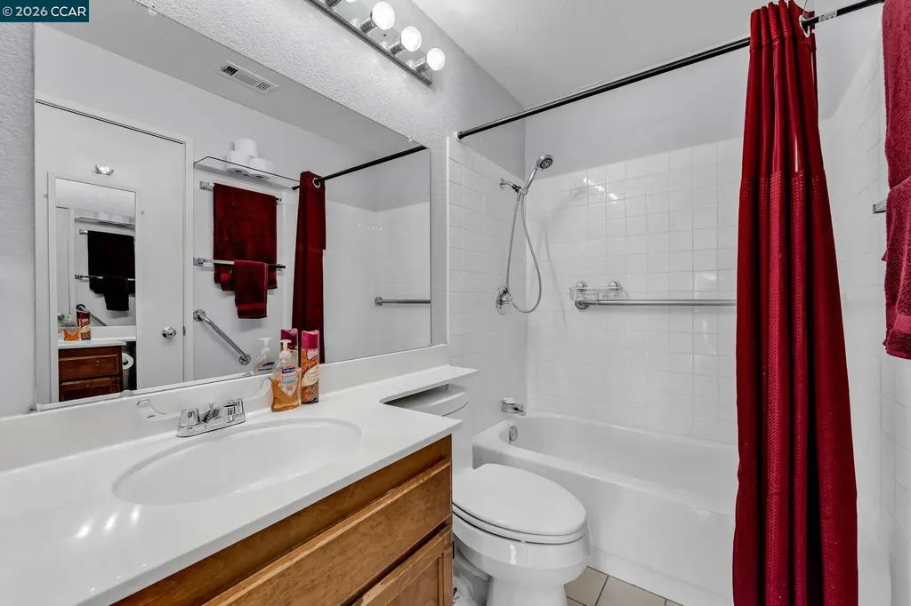 196 Nantucket Lane Vallejo CA 94590