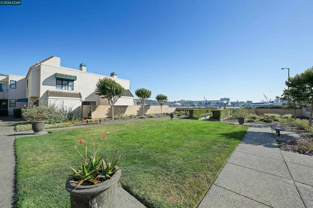 196 Nantucket Lane Vallejo CA 94590