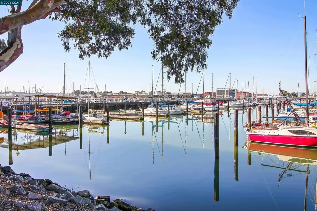196 Nantucket Lane Vallejo CA 94590