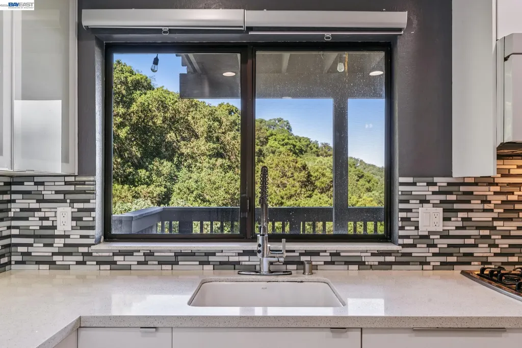 44 Hagen Oaks Court Alamo CA 94507