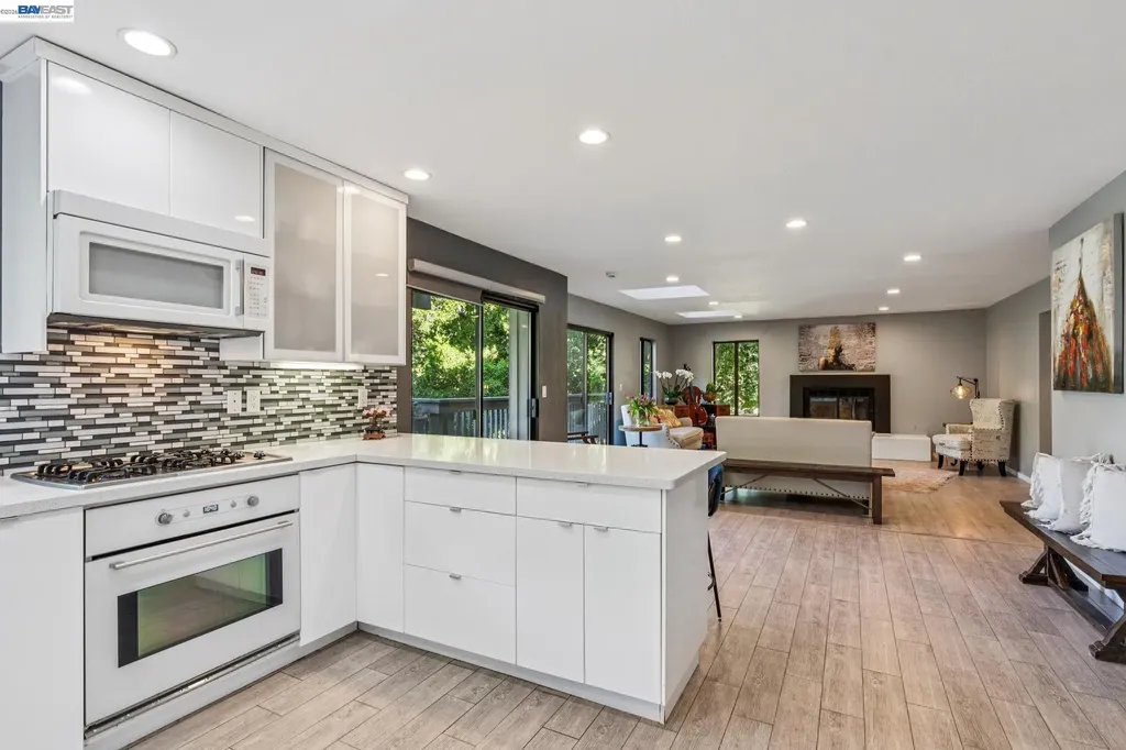 44 Hagen Oaks Court Alamo CA 94507