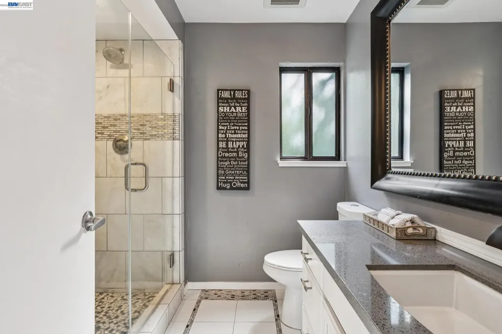 44 Hagen Oaks Court Alamo CA 94507