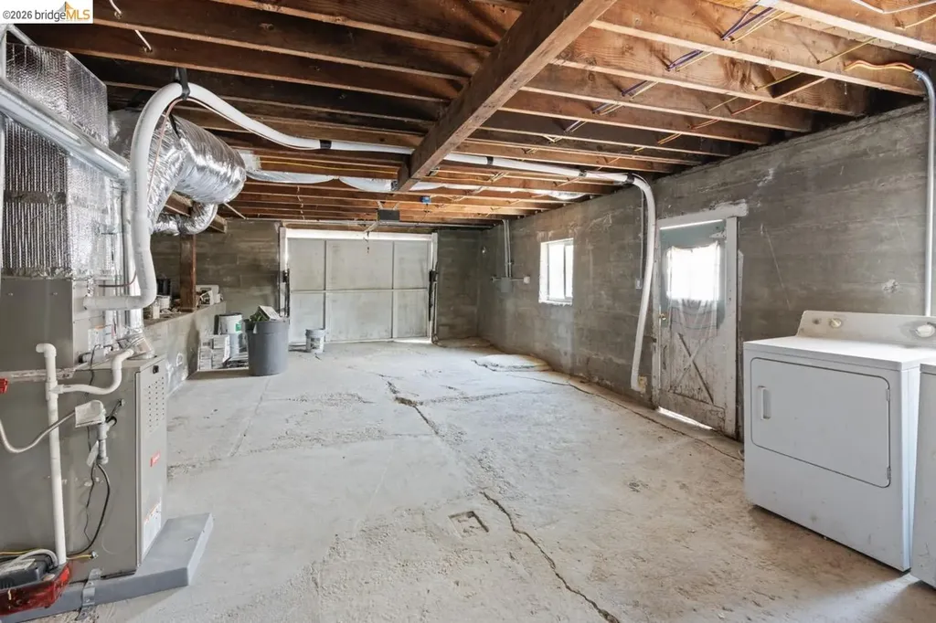 1923 Thompson Lane El Sobrante CA 94803