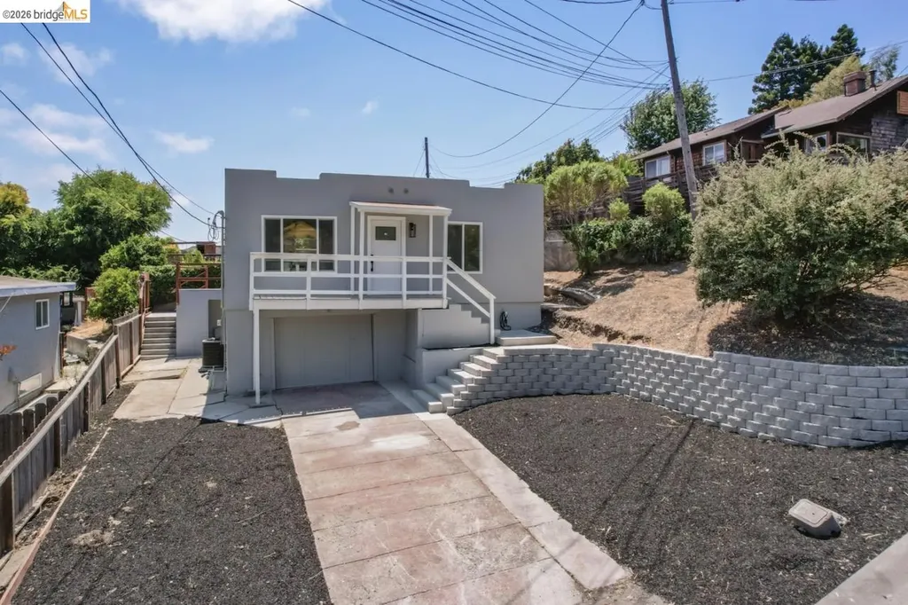 1923 Thompson Lane El Sobrante CA 94803