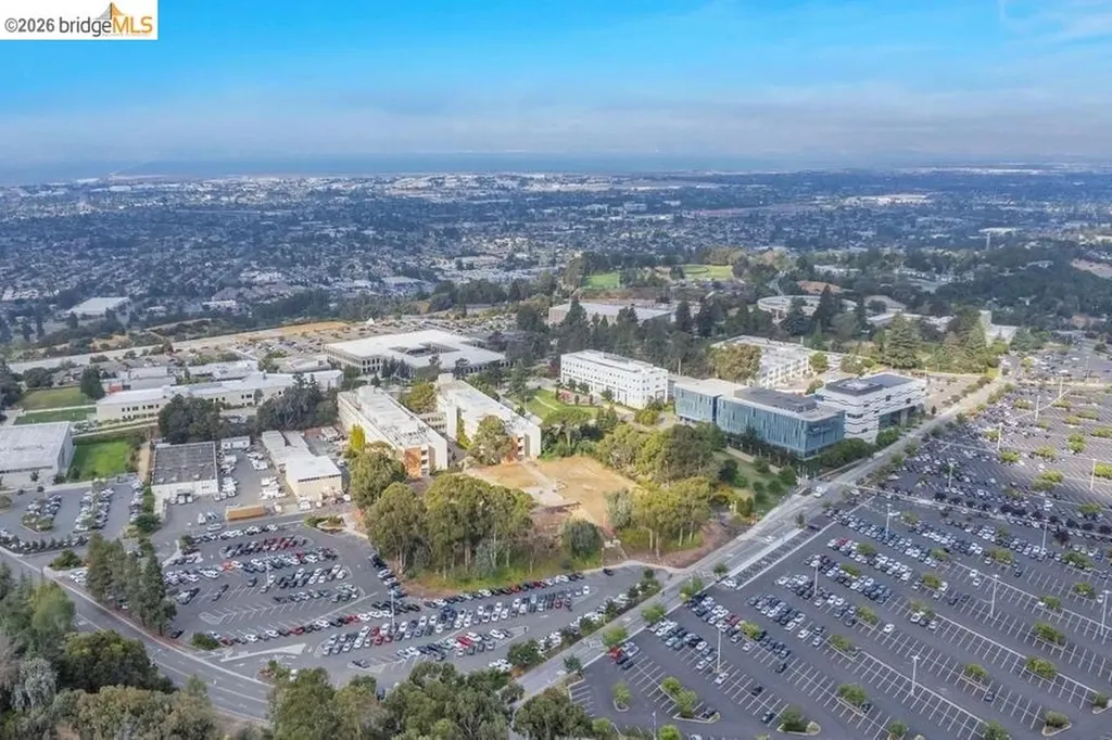 26937 Hayward Boulevard Hayward CA 94542