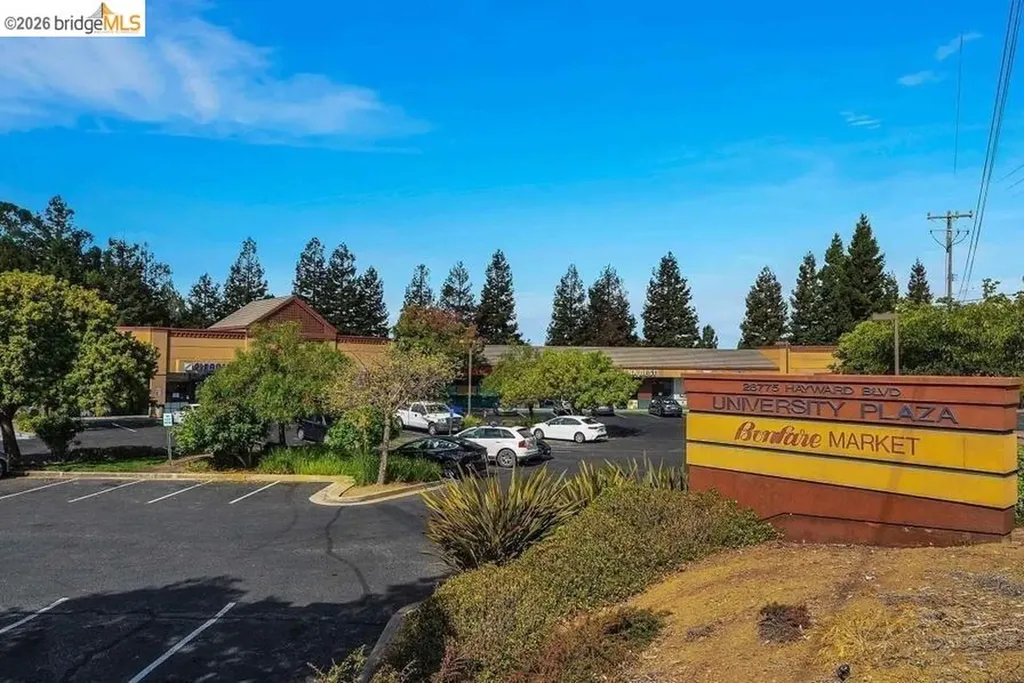 26937 Hayward Boulevard Hayward CA 94542