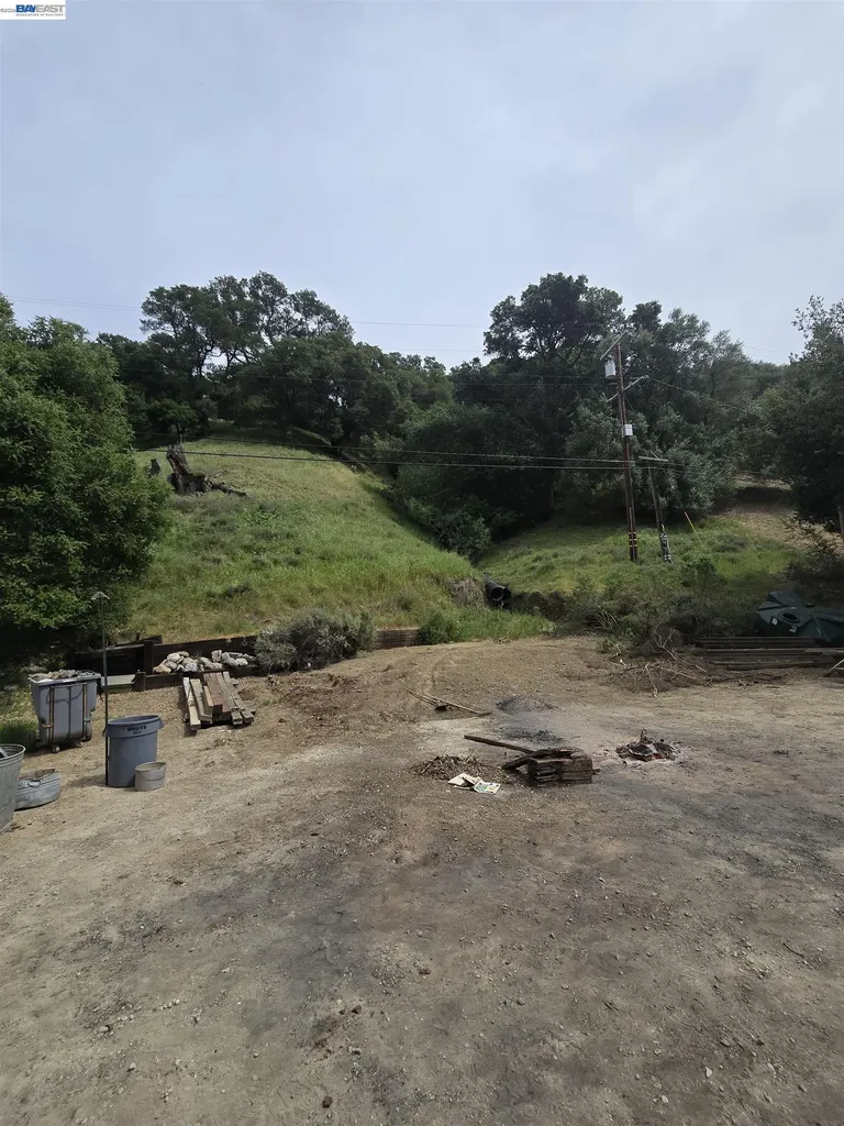 821 Kilkare Road Sunol CA 94586