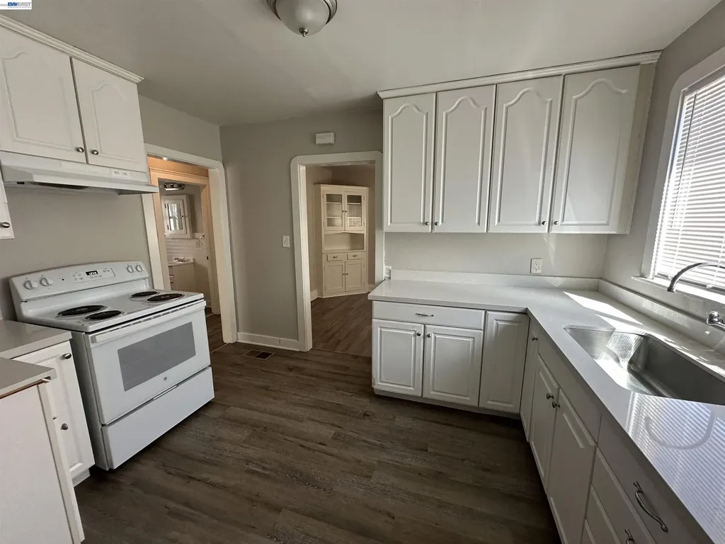 444 E 12th Street Pittsburg CA 94565