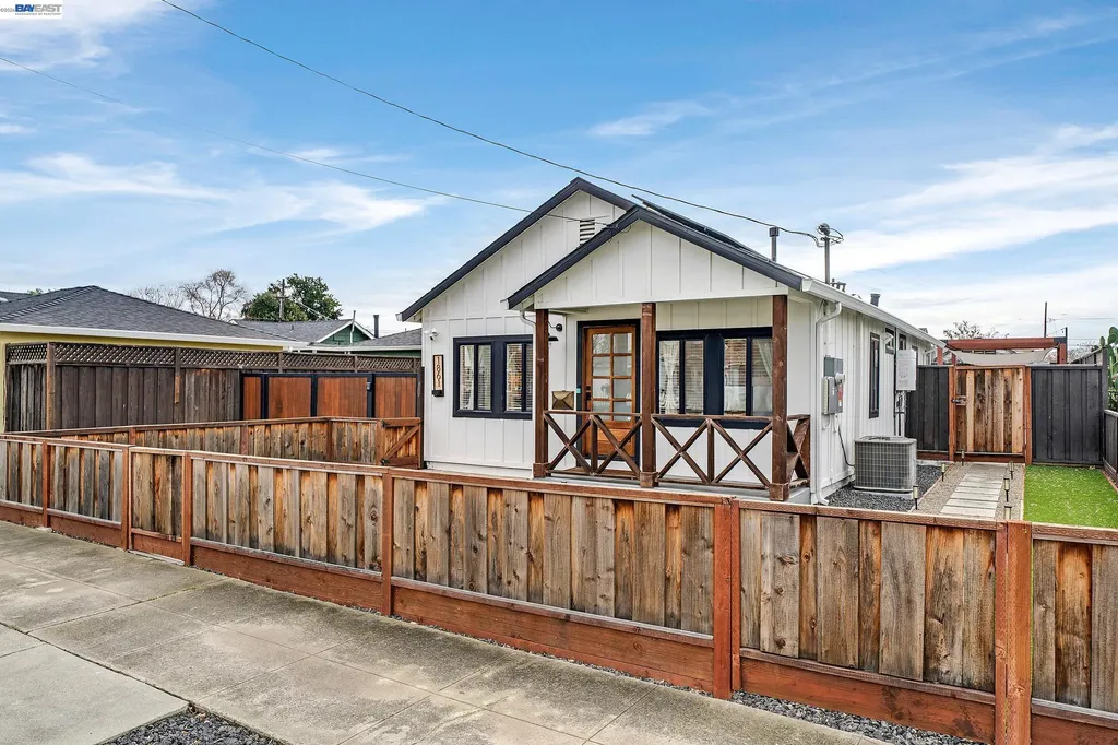 1861 Linden Street Livermore CA 94551