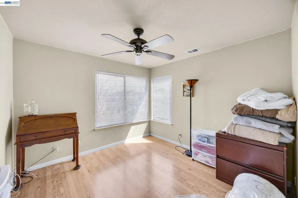 20667 Blossom Common Hayward CA 94541