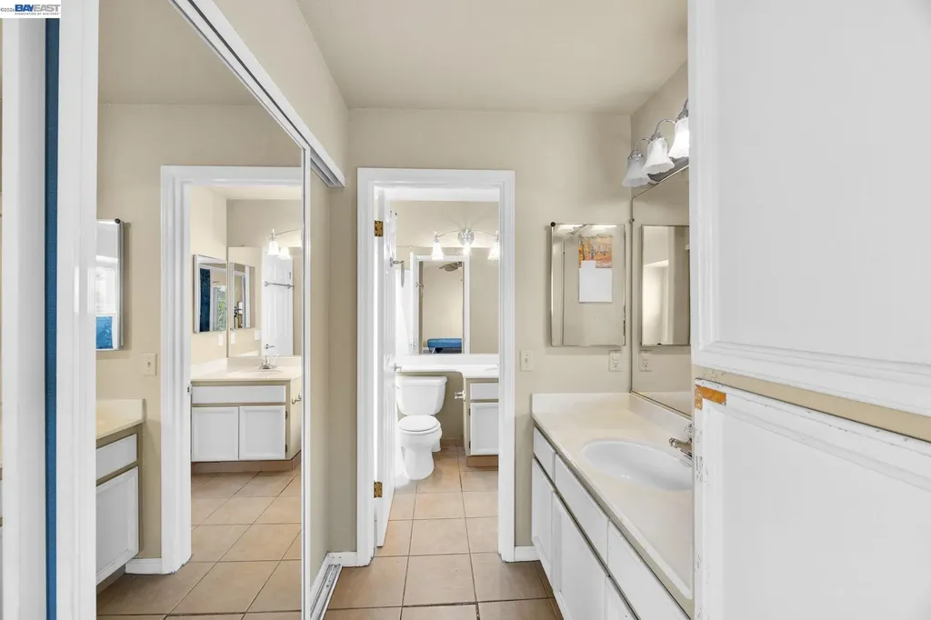 20667 Blossom Common Hayward CA 94541