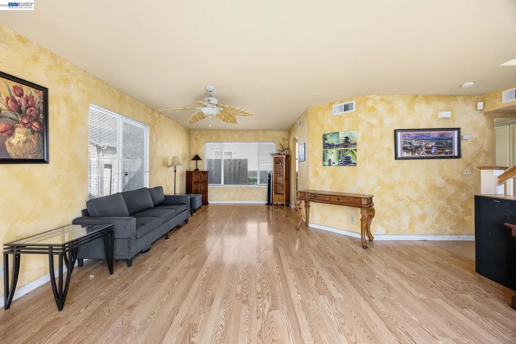 20667 Blossom Common Hayward CA 94541