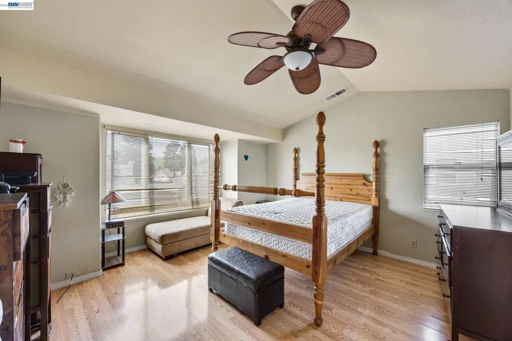 20667 Blossom Common Hayward CA 94541