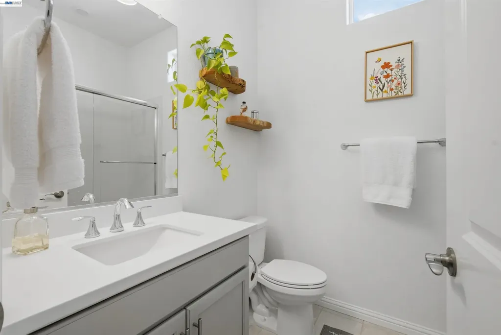 440 Pawnee Lane Alameda CA 94501