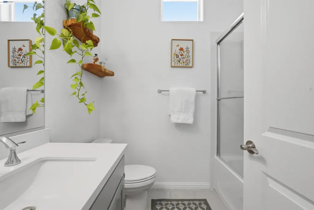 440 Pawnee Lane Alameda CA 94501