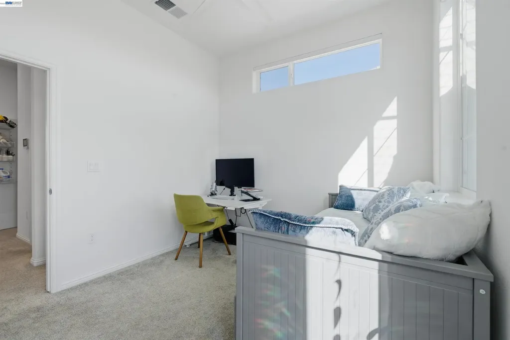 440 Pawnee Lane Alameda CA 94501