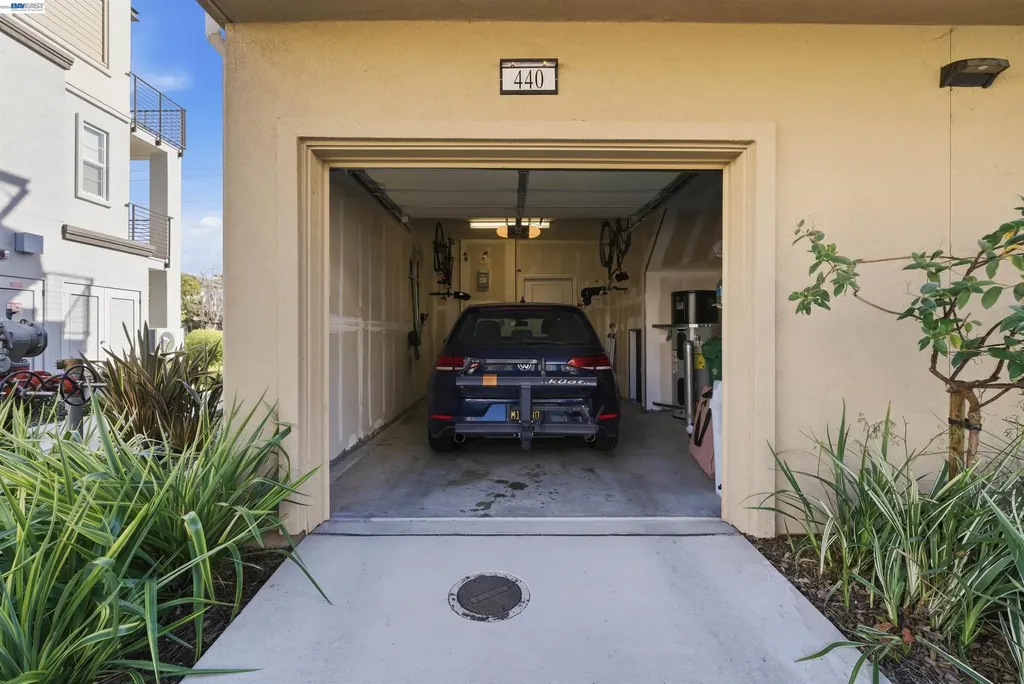 440 Pawnee Lane Alameda CA 94501