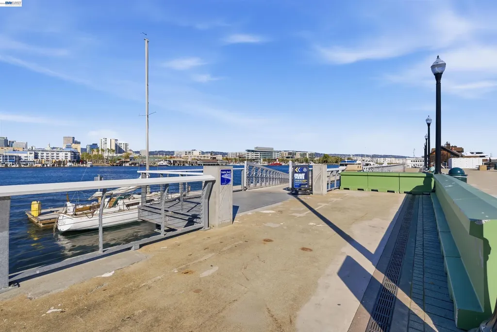 440 Pawnee Lane Alameda CA 94501