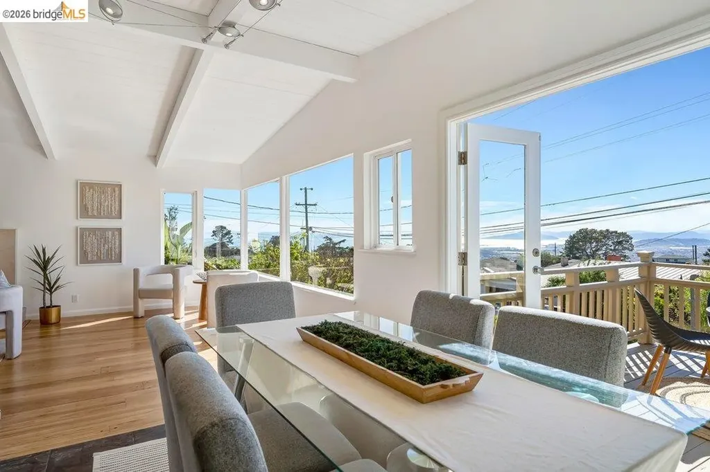 2728 Del Monte Avenue El Cerrito CA 94530